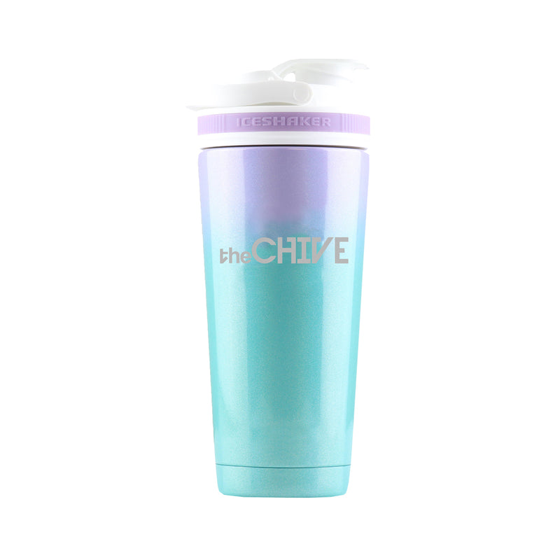 theCHIVE Ice Shaker Bottle 26 oz